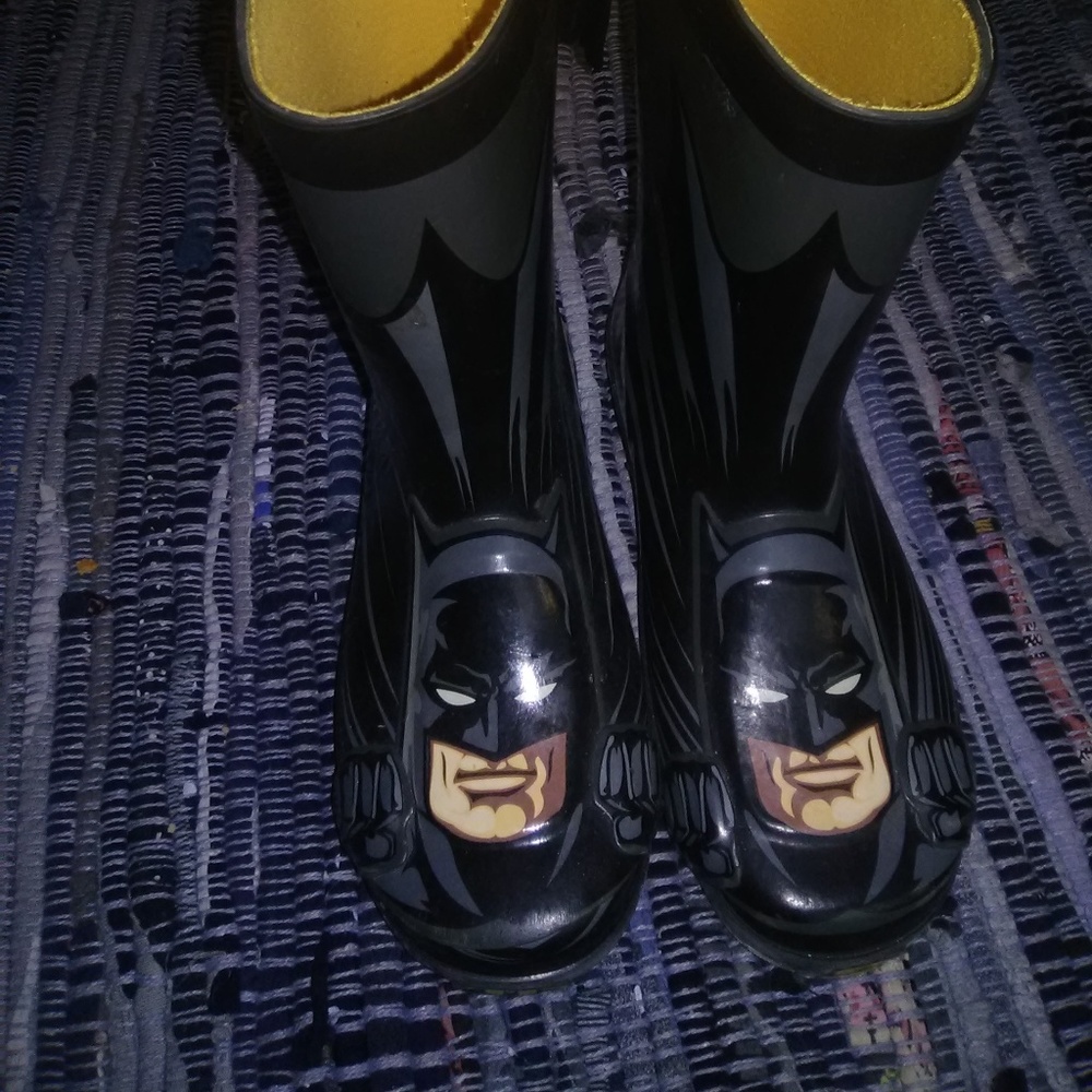 Western Chief Batman Rain Boots w/detachable capes